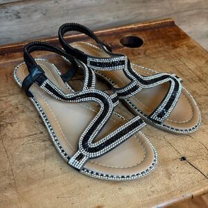 Atalina Black Silver Rhinestone Flat Sandals Women's sz 8.5 good preworn conditi